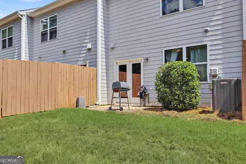 Exterior - 11900 Fuller St, Hampton, GA 30228 photo 6 of 7