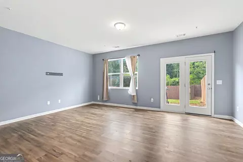Living - 11900 Fuller St, Hampton, GA 30228 photo 4 of 5