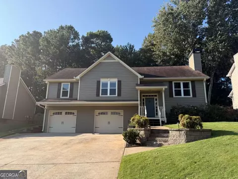 961 Rose Creek Run, Woodstock, GA 30189