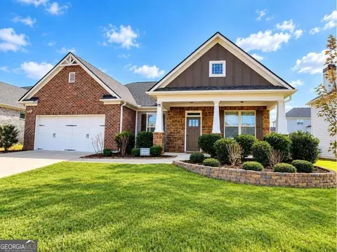 1300 Bar Harbor Pl, Lawrenceville, GA 30044