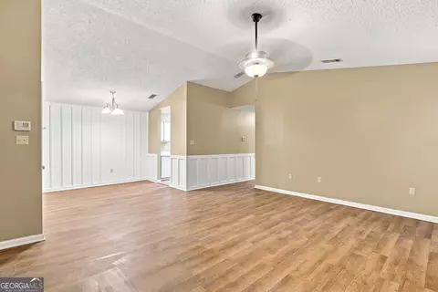 2092 S Sherwood Dr #K-96, Valdosta, GA 31602