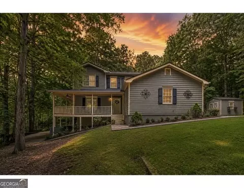 4276 Logans Ct, Loganville, GA 30052