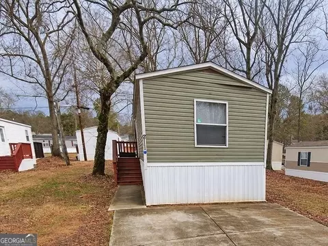 213 Marlette Mnr, Fayetteville, GA 30214