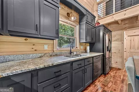 Kitchen - 407 Arrowhead Pass, Cherry Log, GA 30522 photo 5 of 5