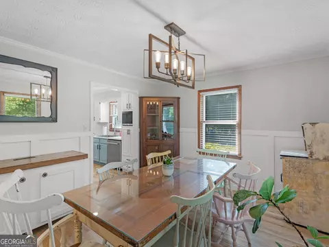 Dining - 20 Valley Trl, Covington, GA 30014 photo 2 of 4