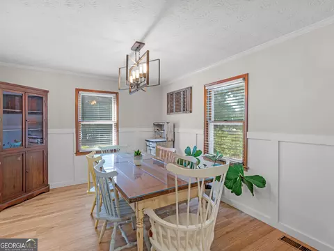 Dining - 20 Valley Trl, Covington, GA 30014 photo 1 of 4