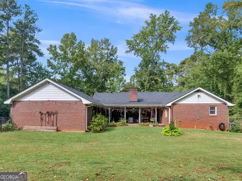 Exterior - 20 Valley Trl, Covington, GA 30014 photo 5 of 18