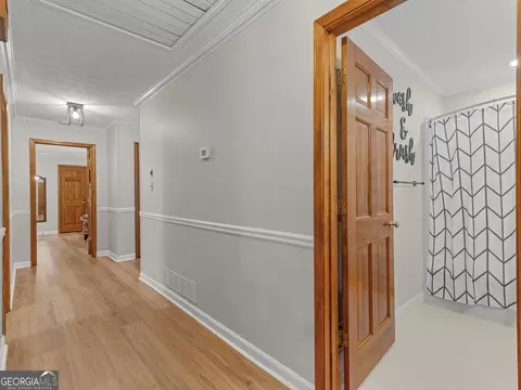 Entry Way - 20 Valley Trl, Covington, GA 30014 photo 6 of 10