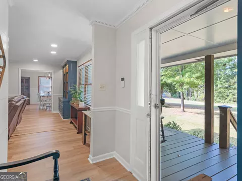 Entry Way - 20 Valley Trl, Covington, GA 30014 photo 2 of 10