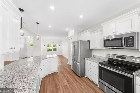Kitchen - 237 Sara Beth Dr, Brooklet, GA 30415 photo 3 of 3