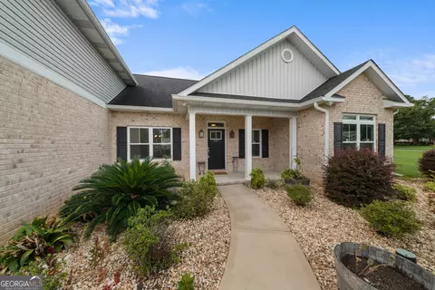Exterior - 237 Sara Beth Dr, Brooklet, GA 30415 photo 4 of 9