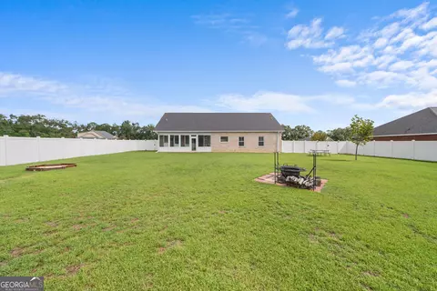 Exterior - 237 Sara Beth Dr, Brooklet, GA 30415 photo 7 of 9