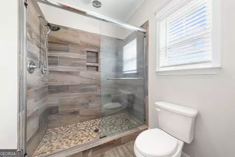Bath - 237 Sara Beth Dr, Brooklet, GA 30415 photo 1 of 2