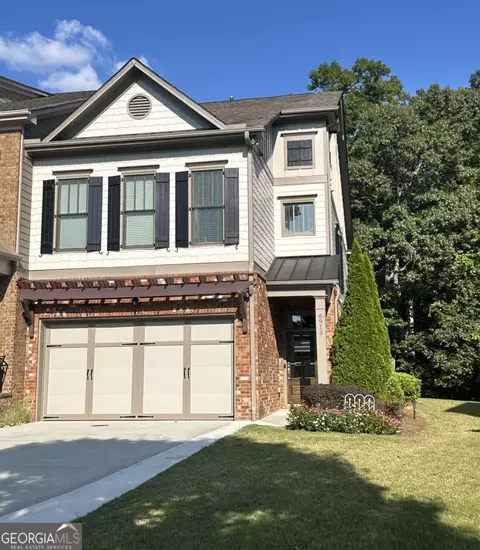 6915 Fellowship Ln, Flowery Branch, GA 30542
