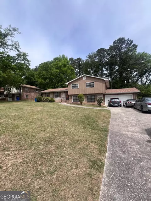 4240 Melanie Ln, Atlanta, GA 30349