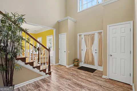 Entry Way - 2002 Evergreen Dr SE, Conyers, GA 30013 photo 2 of 5