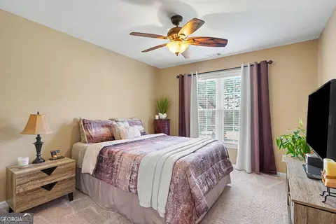 Bedroom - 2002 Evergreen Dr SE, Conyers, GA 30013 photo 5 of 8