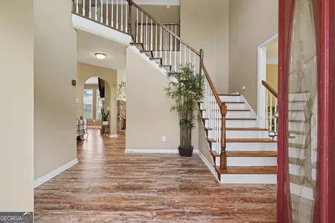 Entry Way - 2002 Evergreen Dr SE, Conyers, GA 30013 photo 3 of 5
