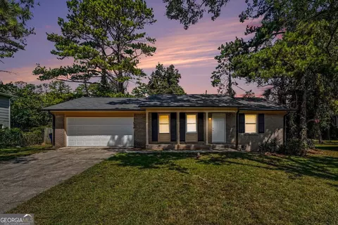 2195 Rochelle Way, Atlanta, GA 30349