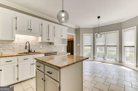 Kitchen - 607 Mckinnes Br, Evans, GA 30809 photo 1 of 9
