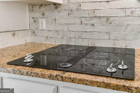 Kitchen - 607 Mckinnes Br, Evans, GA 30809 photo 6 of 9