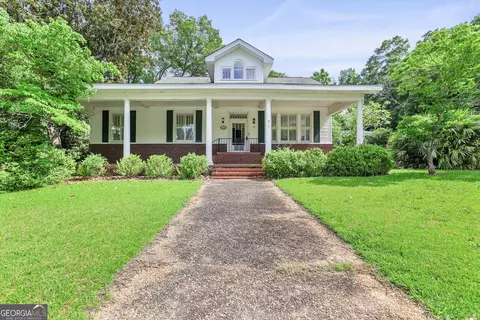 17834 Main St, Woodbury, GA 30293