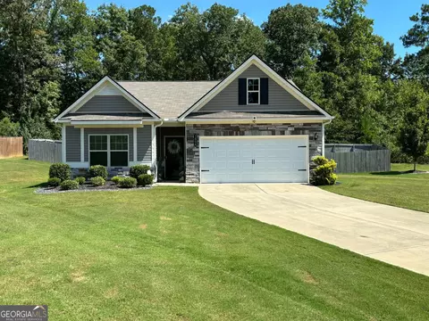 1404 Beckett Dr, Hampton, GA 30228 photo 3