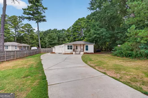 Exterior - 1605 Highway 138, Monroe, GA 30655 photo 2 of 9