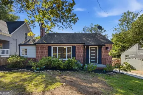 978 Winburn Dr, East Point, GA 30344