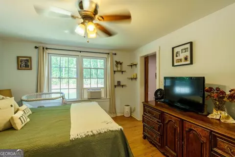 Bedroom - 2045 Ila Rd, Commerce, GA 30530 photo 1 of 3
