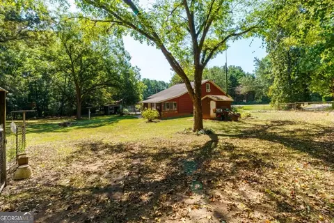 Exterior - 2045 Ila Rd, Commerce, GA 30530 photo 4 of 6