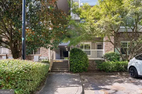 2700 Pine Tree Rd NE #2104, Atlanta, GA 30324