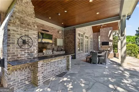 Exterior - Undisclosed, Suwanee, GA 30024 photo 7 of 37