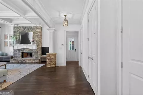 Entry Way - Undisclosed, Suwanee, GA 30024 photo 5 of 7