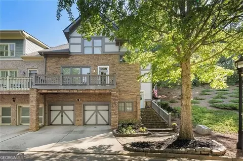 1677 Duncan Dr NW, Atlanta, GA 30318