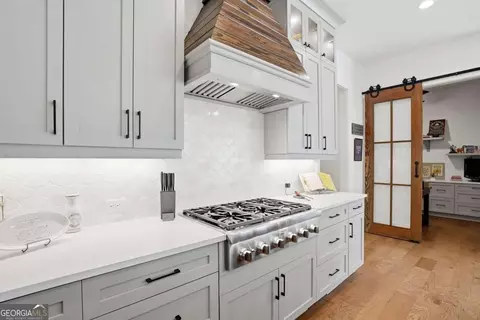 Kitchen - 1570 Redd Rd, Milton, GA 30004 photo 7 of 9