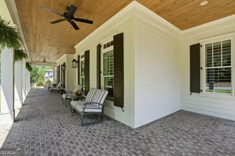 Exterior - 1570 Redd Rd, Milton, GA 30004 photo 2 of 17