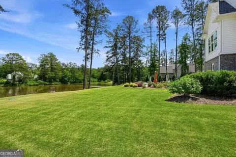Exterior - 1570 Redd Rd, Milton, GA 30004 photo 13 of 17