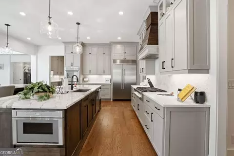 Kitchen - 1570 Redd Rd, Milton, GA 30004 photo 6 of 9
