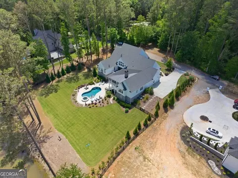 Exterior - 1570 Redd Rd, Milton, GA 30004 photo 16 of 17