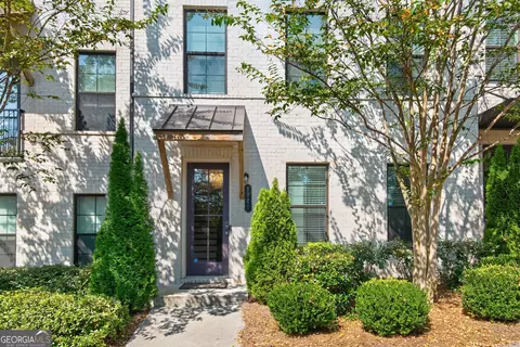 1040 Aster Rd, Roswell, GA 30075