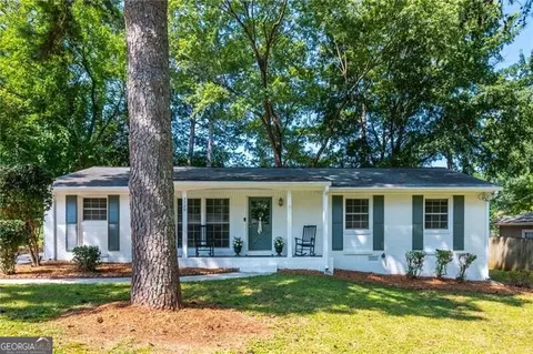 2720 Carolyn Dr SE, Smyrna, GA 30080