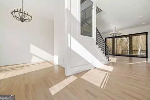 Living - 520 Heathmill Ct, Milton, GA 30004 photo 1 of 10