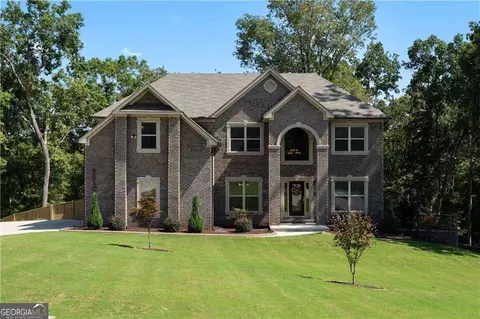 5810 Langdale, Douglasville, GA 30135