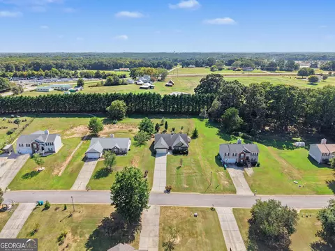 View/Area - 810 Brandon Dr, Winder, GA 30680 photo 1 of 1