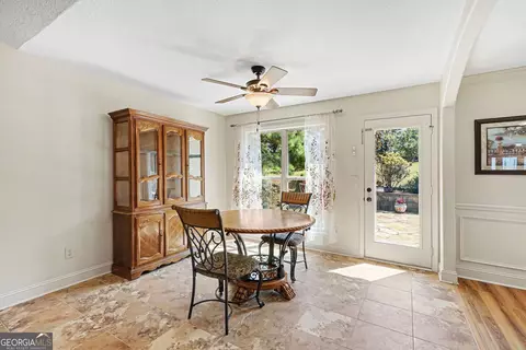 Dining - 810 Brandon Dr, Winder, GA 30680 photo 2 of 2