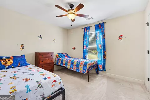 Bedroom - 810 Brandon Dr, Winder, GA 30680 photo 4 of 4