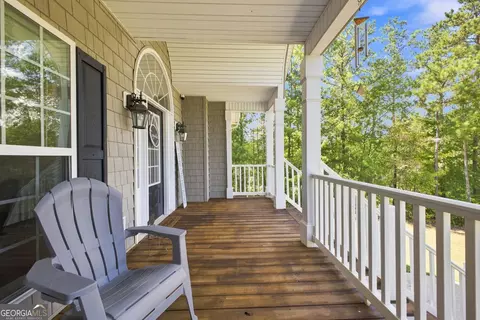 Exterior - 30 Willow Leaf Dr, Buchanan, GA 30113 photo 4 of 9