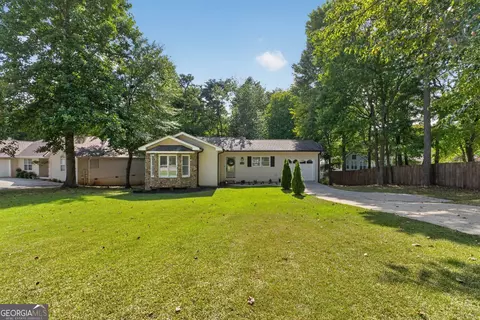 938 Charleston Ct, Gainesville, GA 30501