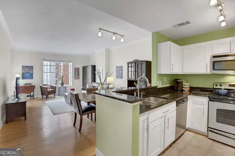 1101 Juniper St NE #820, Atlanta, GA 30309
